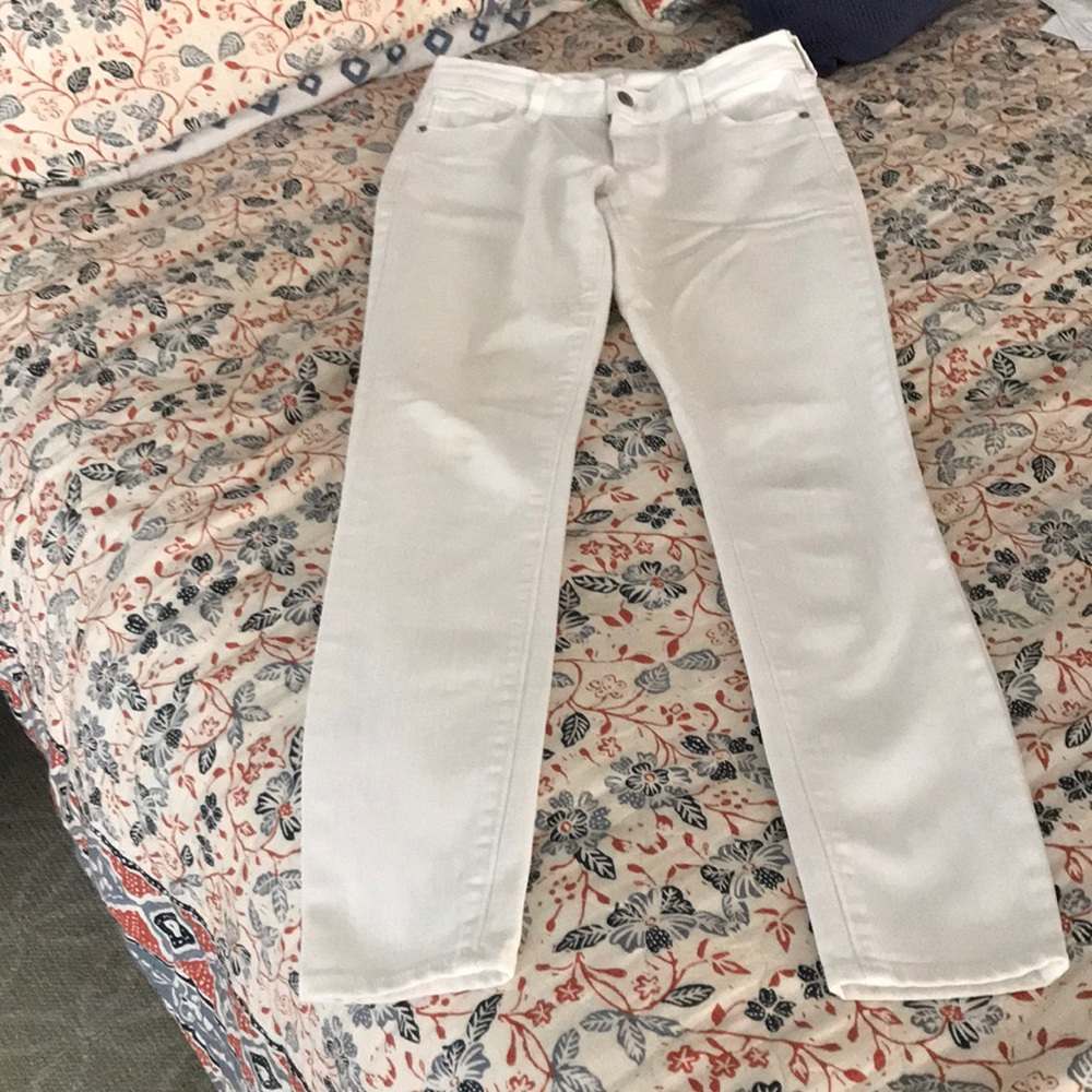 Old Navy rock star white skinny jeans size 6
